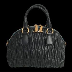 ⭕️HOLD⭕️ Miu miu matelasse shoulder bag